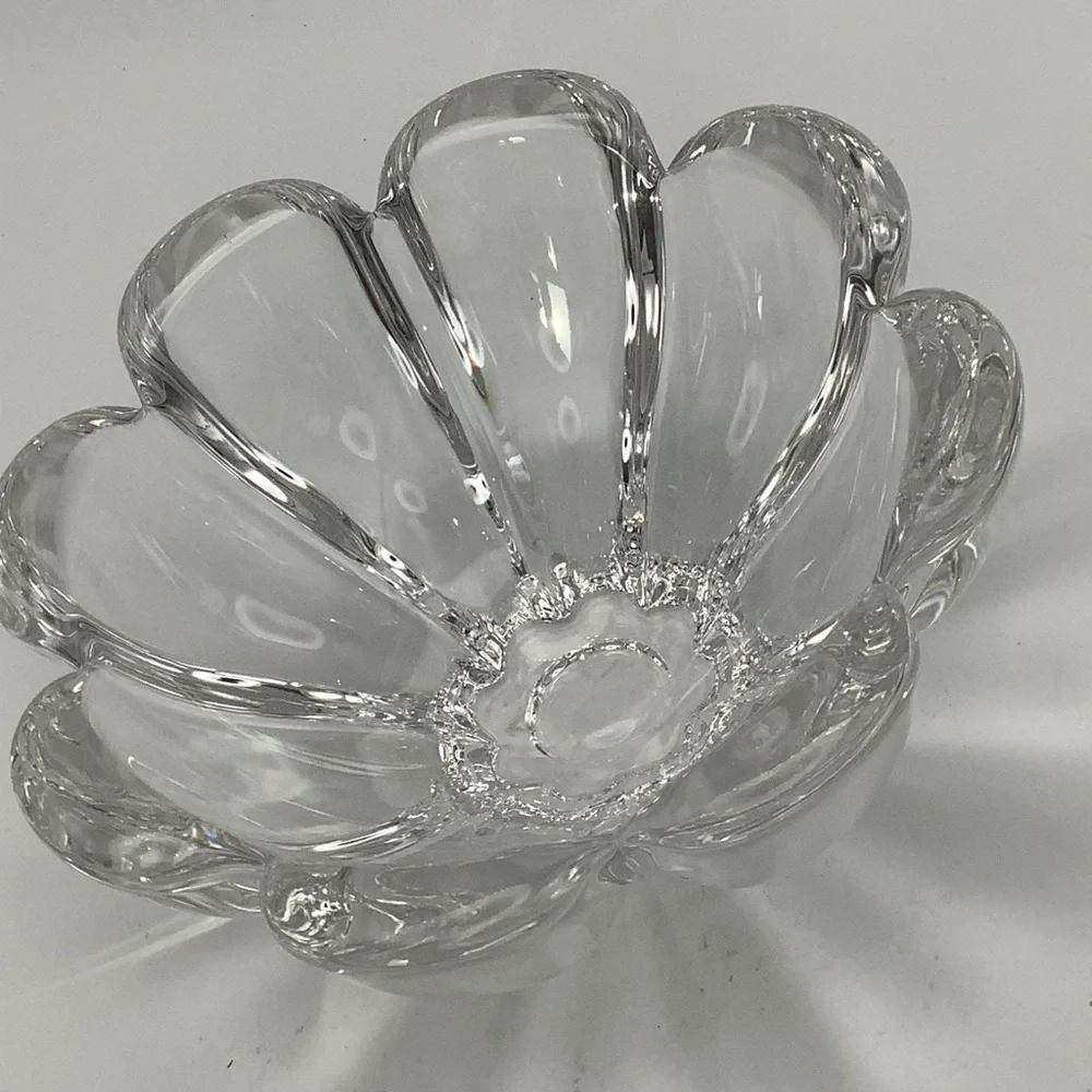 Orrefors Mayflower Crystal Glass Petal Shaped  Bowl